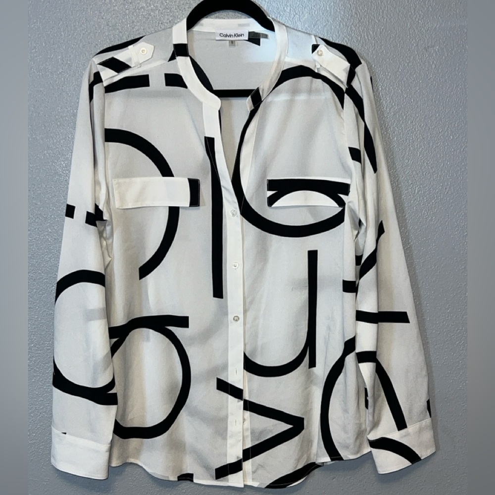 Calvin Klein White Button-Down Shirt with Black Graphic Print - Picture 2 of 7